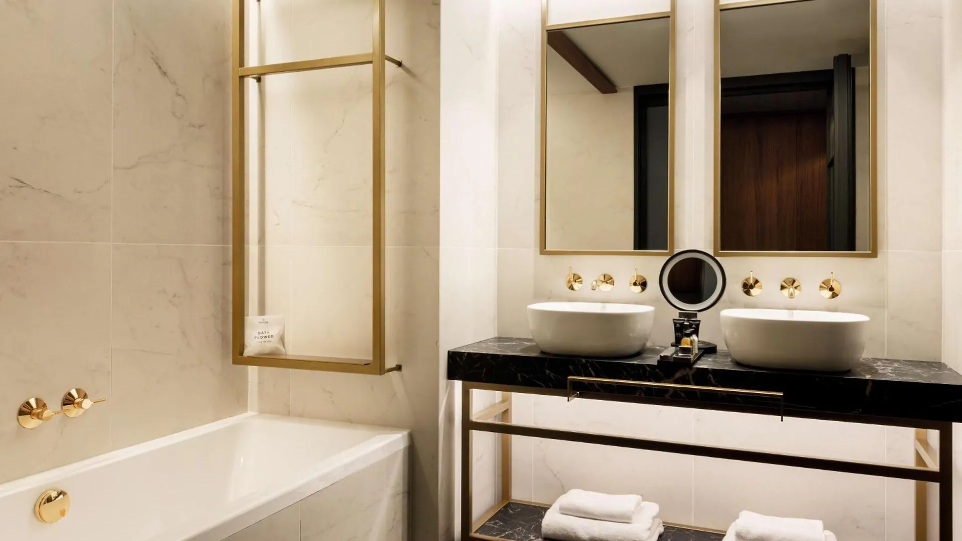 Radisson Collection Bilbao Hotel 5*,